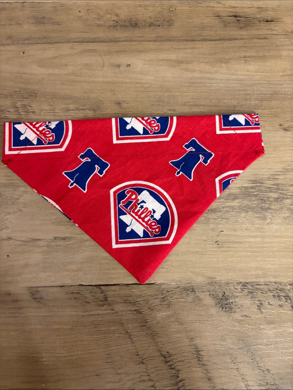 Philadelphia Phillies Red Dog Bandana for Collar